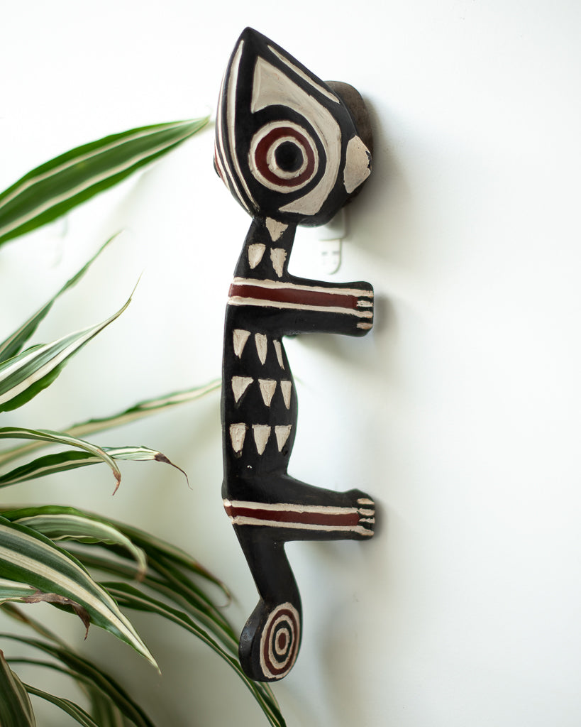 Antique African Wall Animal Mask / Ornament Chameleon Bobo Tribe