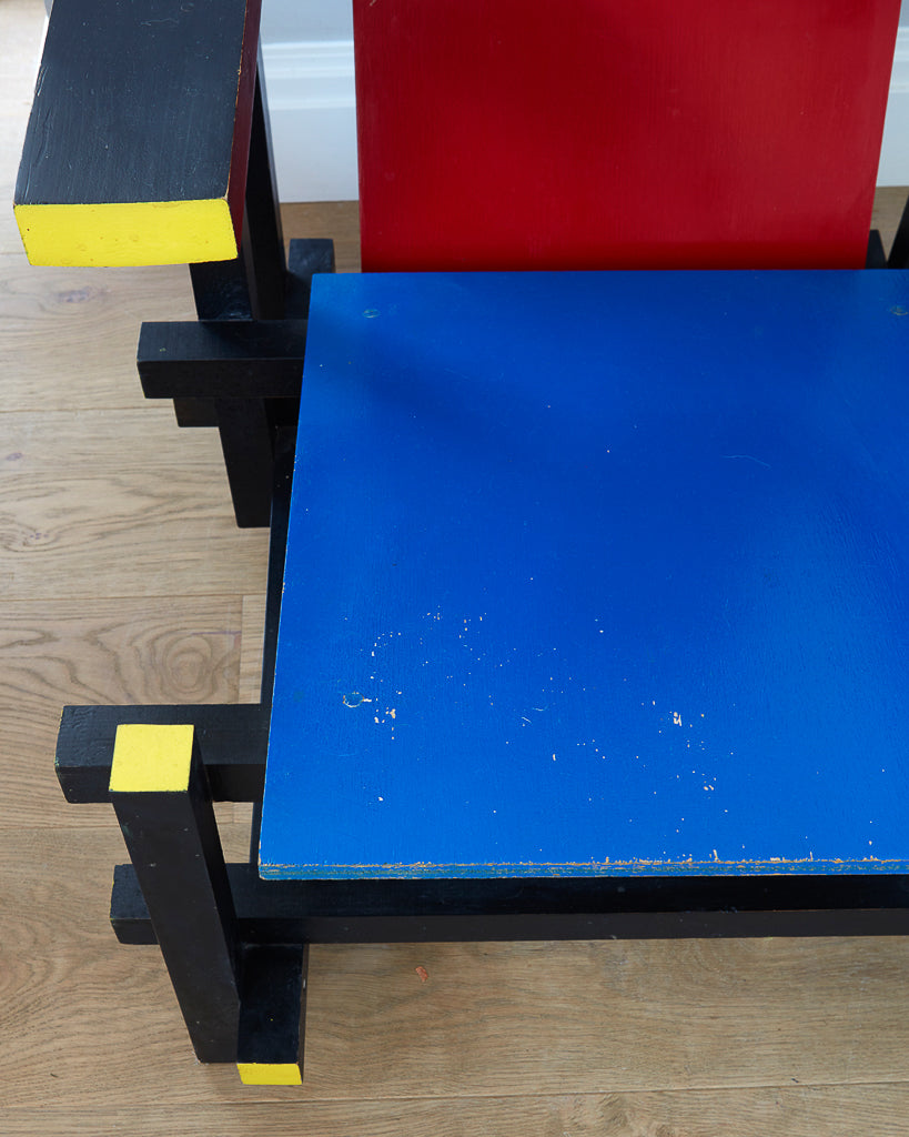 Gerrit Rietveld Red & Blue Chair