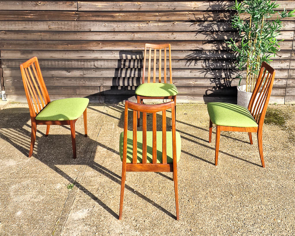 Mid Century Teak Dining Table & Chairs (x 4)