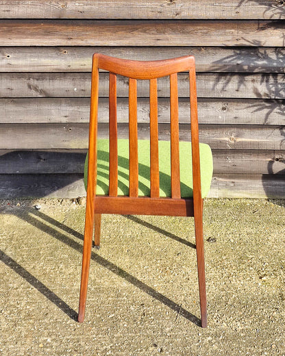 Mid Century Teak Dining Table & Chairs (x 4)