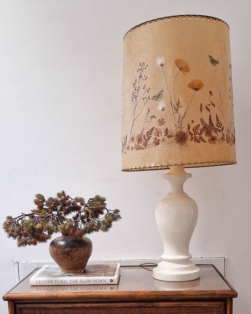 Large Painted American 1960s Table Lamp (Off White)