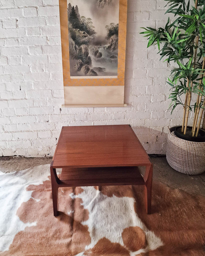 Mid Century Teak Side / End Table