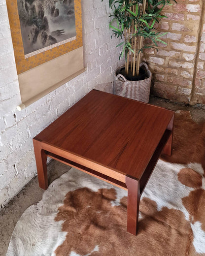 Mid Century Teak Side / End Table