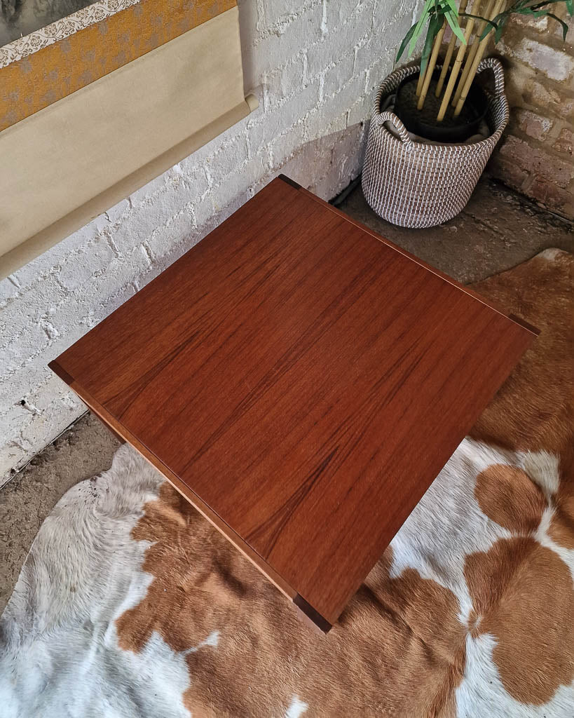 Mid Century Teak Side / End Table