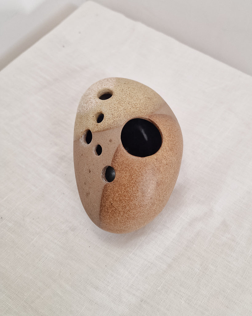 Mid Century Pebble Studio (Potpourri) Pottery Vase