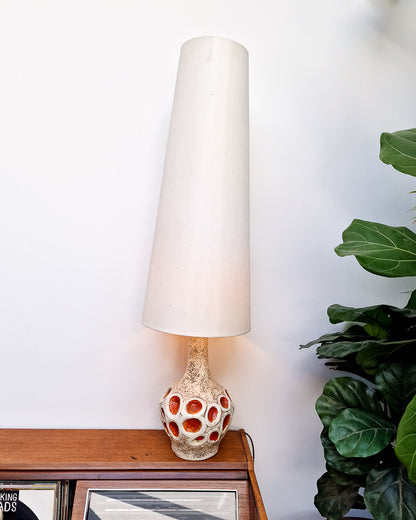 Mid Century Chalkware Table Lamp