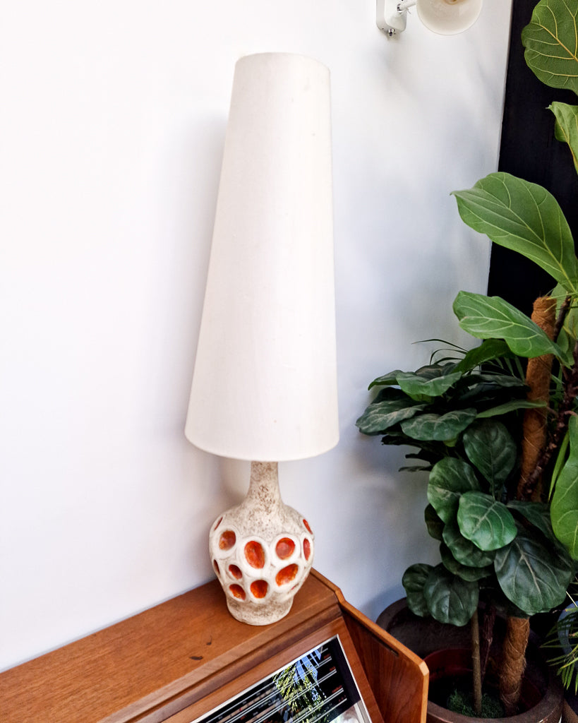 Mid Century Chalkware Table Lamp