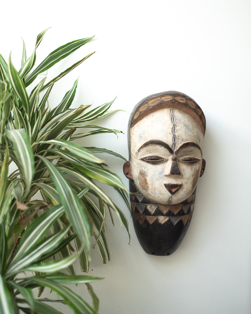 Antique African Wall Mounted Mask