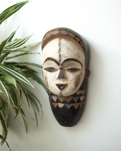 Antique African Wall Mounted Mask