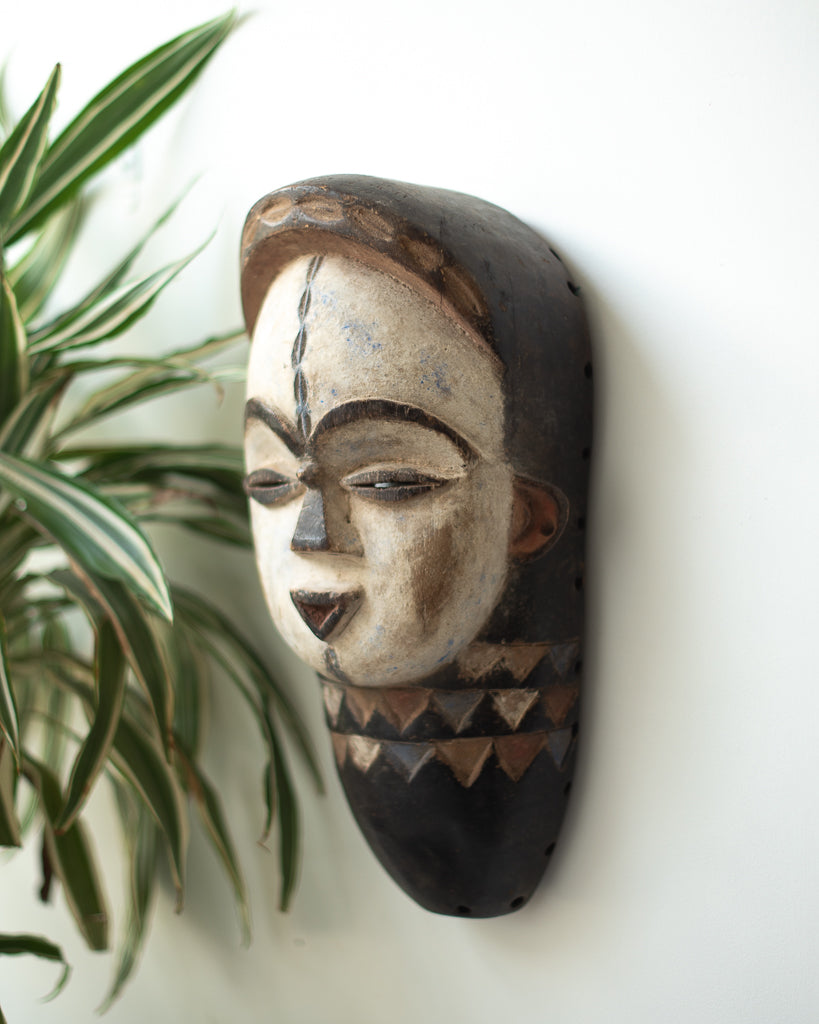 Antique African Wall Mounted Mask