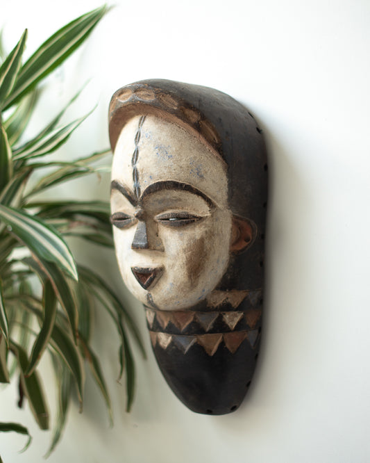 Antique African Wall Mounted Mask