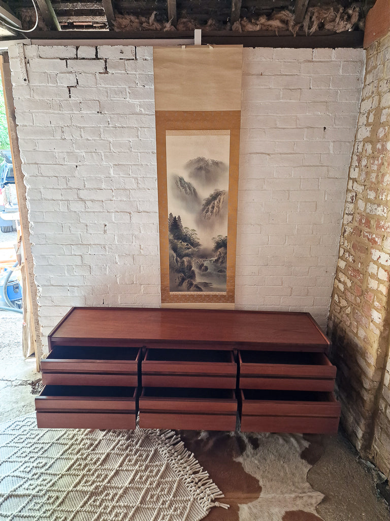 Mid Century Large Teak Sideboard / Chest of Drawers