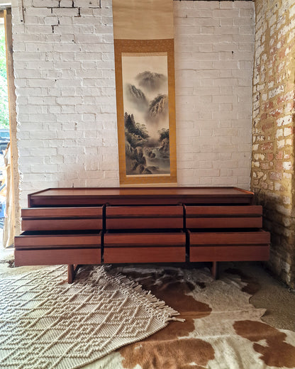 Mid Century Large Teak Sideboard / Chest of Drawers