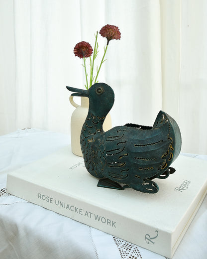 Vintage Duck Metal Rustic Tea Light Holder