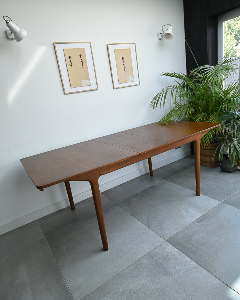 Mid Century Teak Extending Ten-Seater Dining Table and Six Chairs