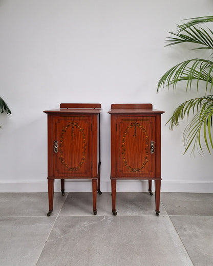 Vintage Edwardian Mahogany Bedside Tables / Cabinets