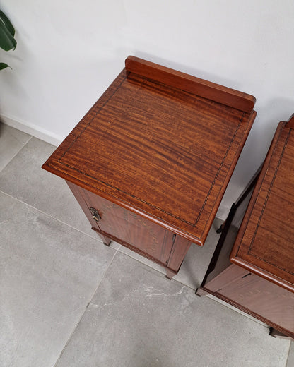 Vintage Edwardian Mahogany Bedside Tables / Cabinets