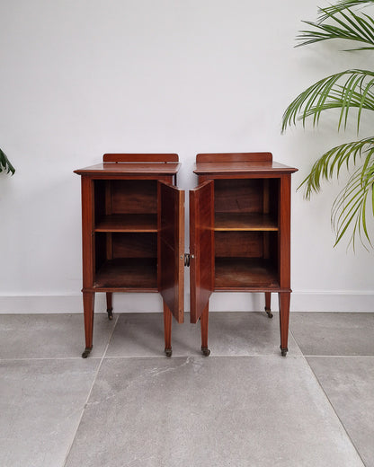 Vintage Edwardian Mahogany Bedside Tables / Cabinets