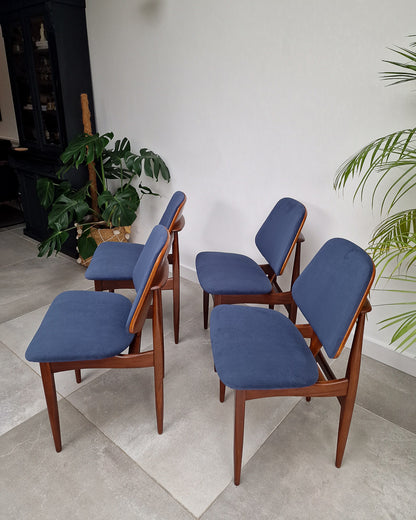 Mid Century Teak Dining Chairs (Set of 4) Elliotts of Newbury