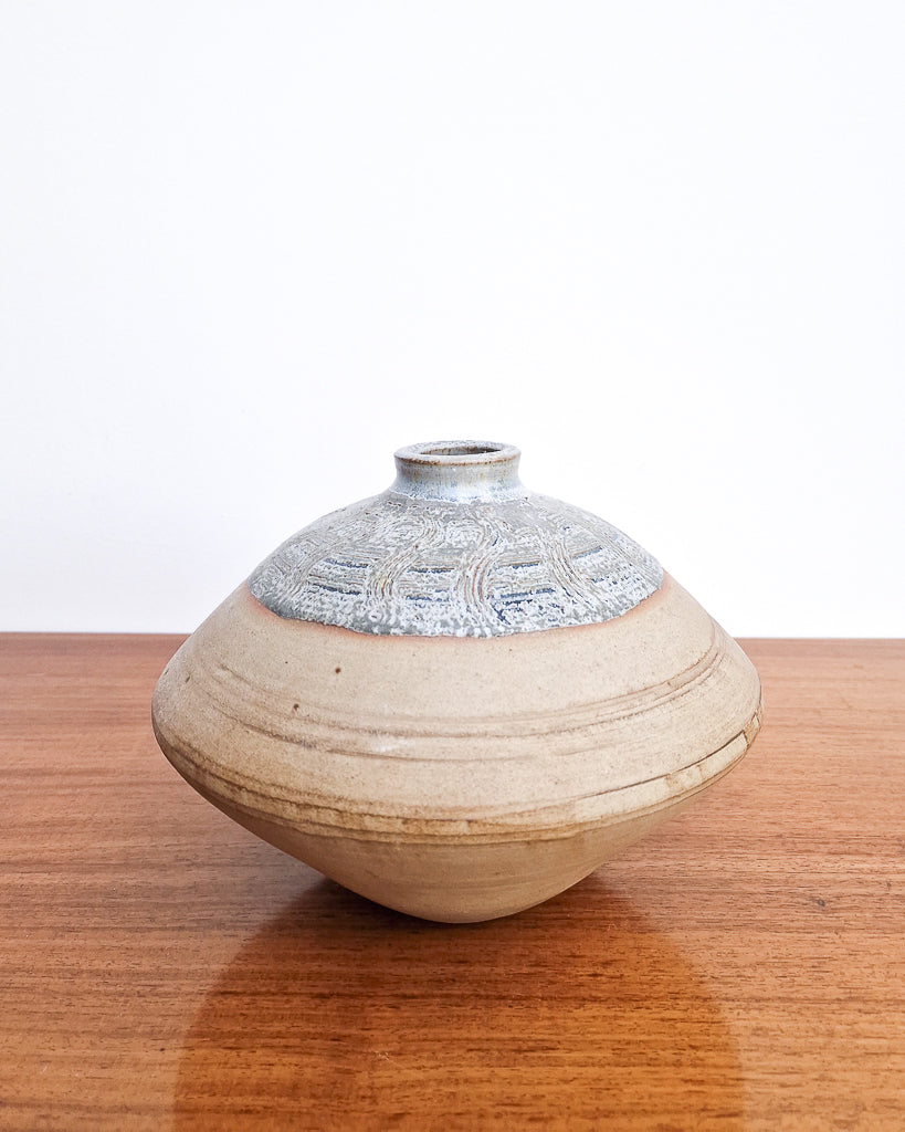 Vintage Burley Pottery studio vase with textured glaze, mid century British stoneware in excellent condition with no chips or cracks