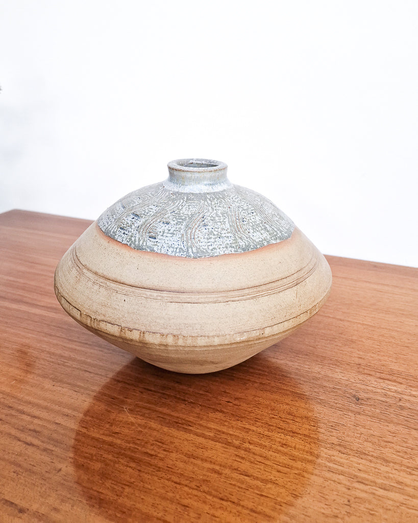 Vintage Burley Pottery studio vase with textured glaze, mid century British stoneware in excellent condition with no chips or cracks