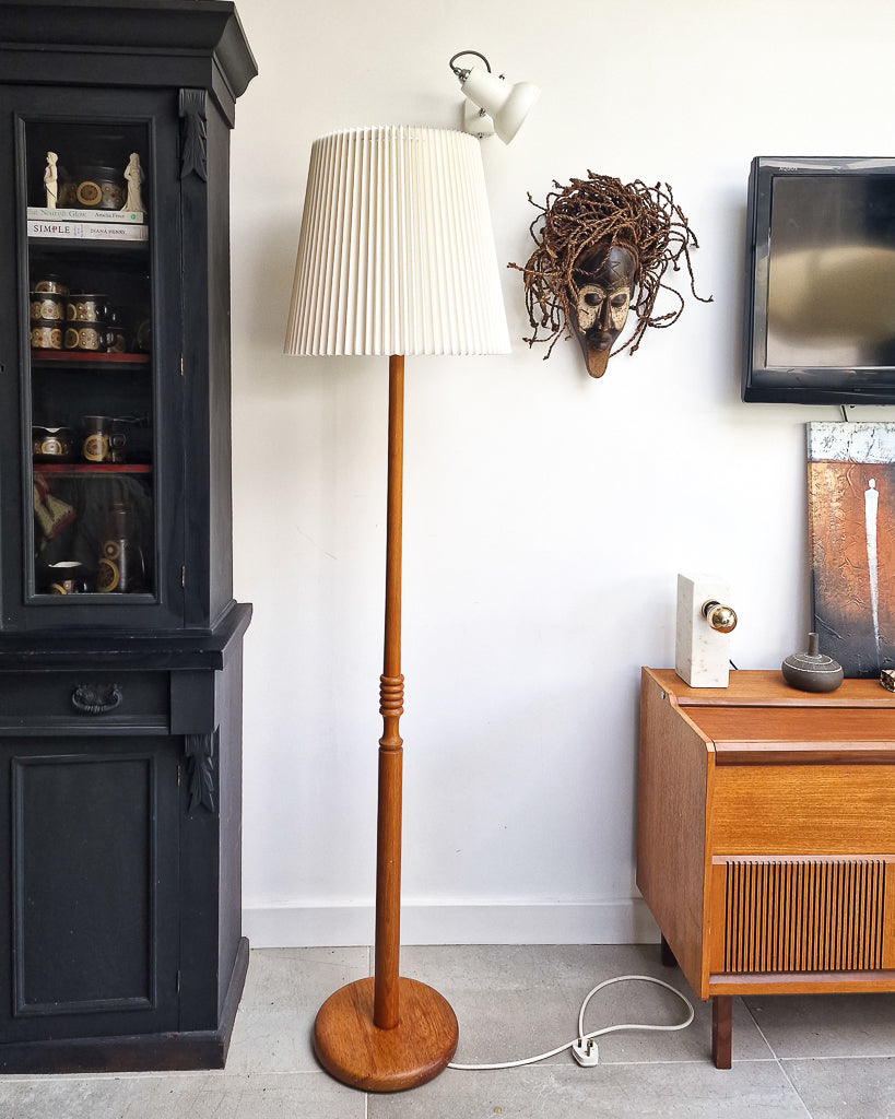 Mid Century Pleated Large Lamp Shade (inc. Carrier)