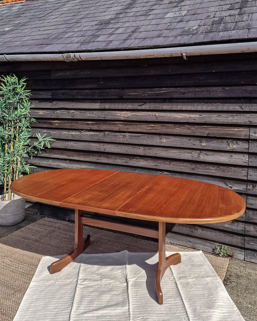 Mid Century Teak Dining Table & Chairs (x 4)