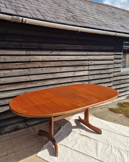 Mid Century Teak Dining Table & Chairs (x 4)
