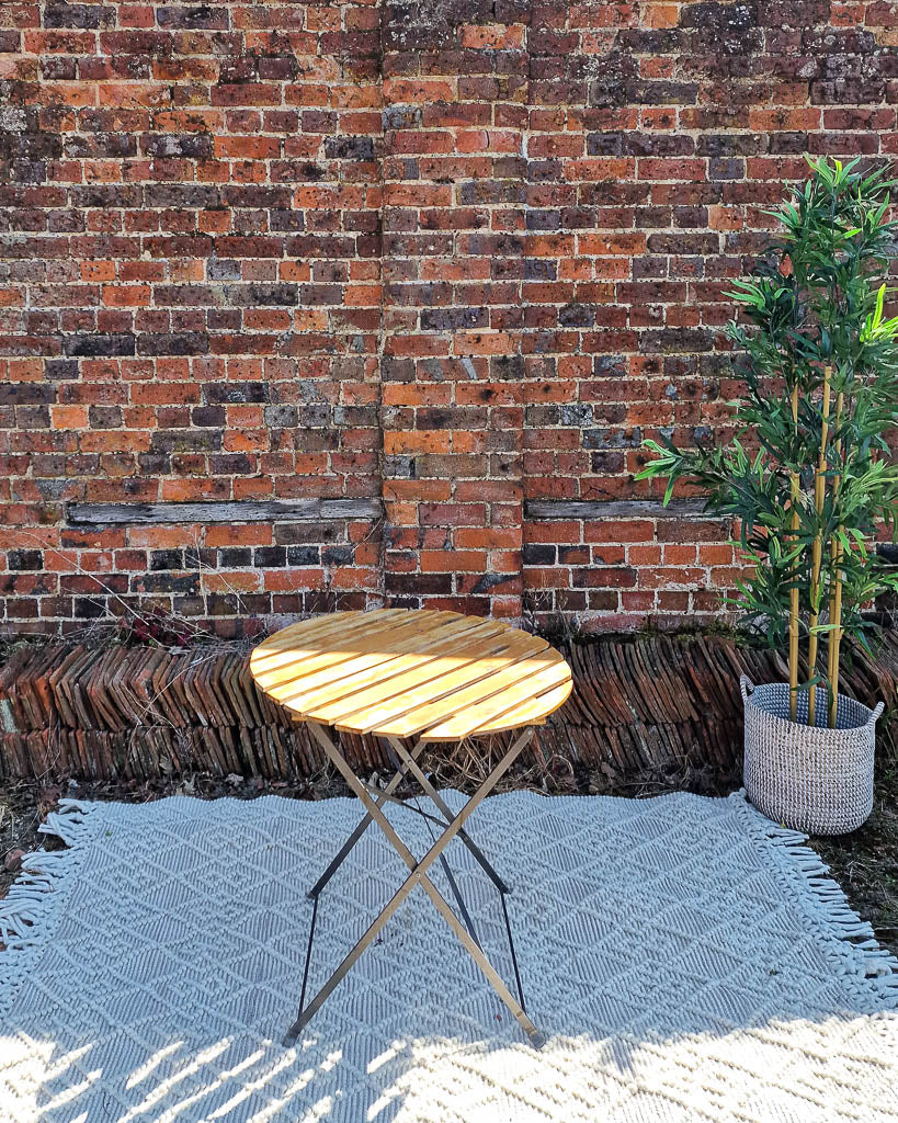 Mid Century Folding Garden Patio Set (table and 4 chairs)