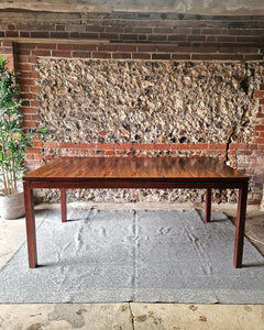 Mid Century Rosewood Extending Dining Table (6 to 10 seater)