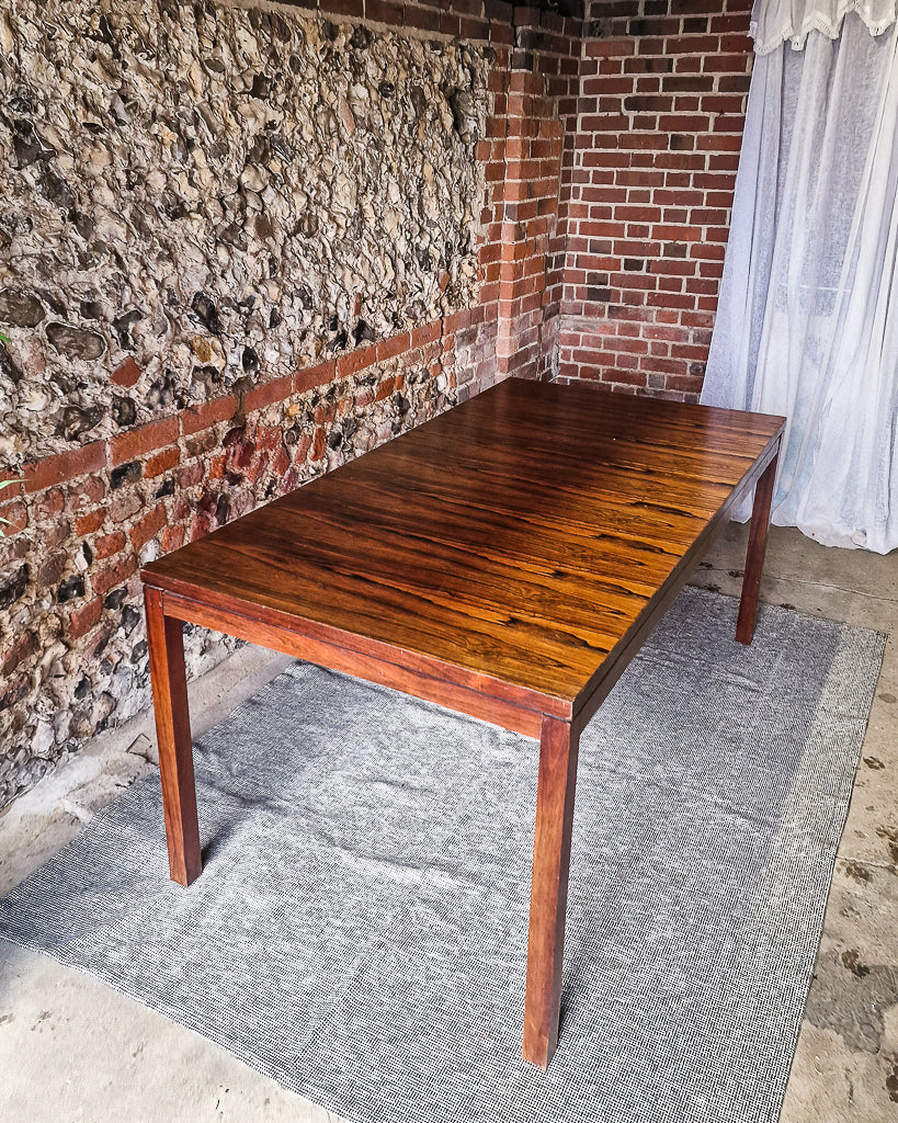 Mid Century Rosewood Dining Table & Ebonised Chairs (x 6)
