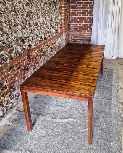 Mid Century Rosewood Dining Table & Ebonised Chairs (x 6)