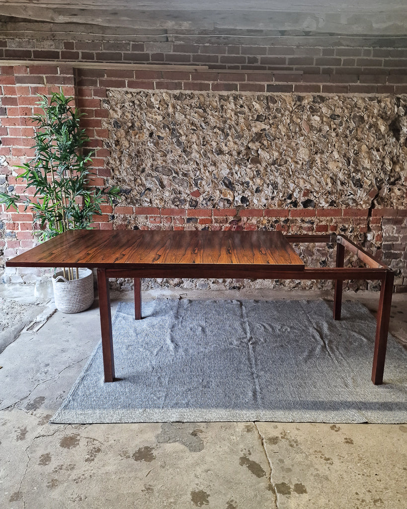 Mid Century Rosewood Dining Table & Ebonised Chairs (x 6)