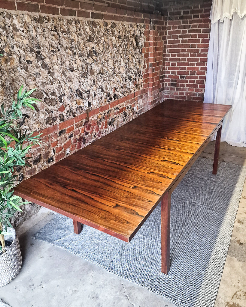 Mid Century Rosewood Dining Table & Ebonised Chairs (x 6)