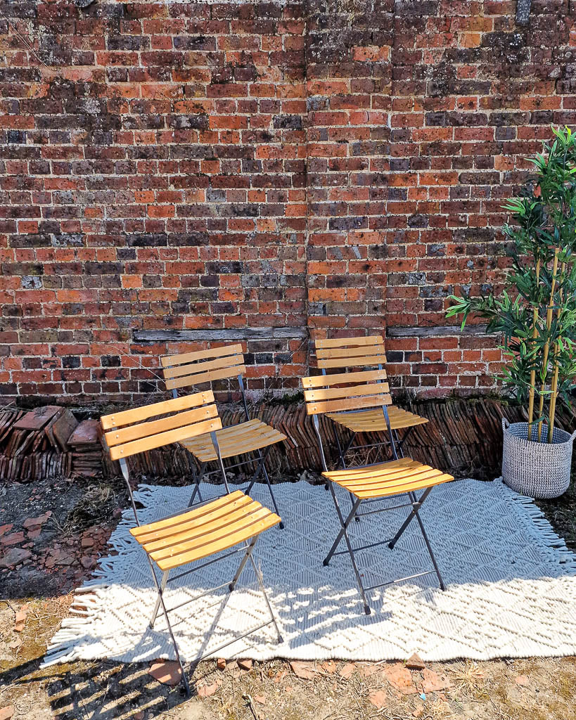 Mid Century Folding Garden Patio Set (table and 4 chairs)