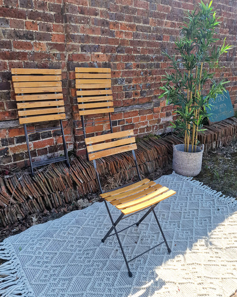 Mid Century Folding Garden Patio Set (table and 4 chairs)