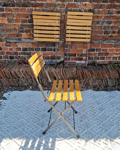 Mid Century Folding Garden Patio Set (table and 4 chairs)