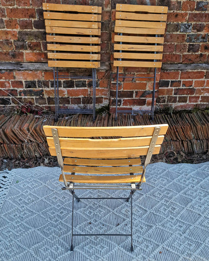 Mid Century Folding Garden Patio Set (table and 4 chairs)