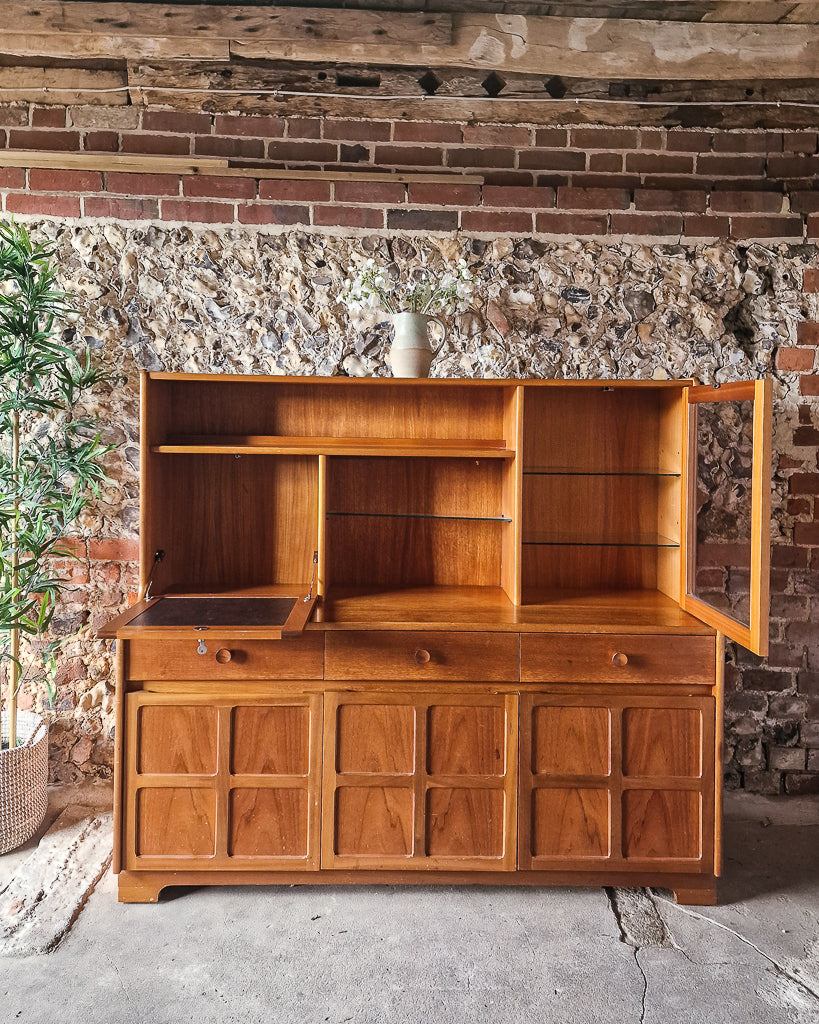 Mid Century Nathan Teak Display / Cocktail 