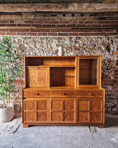 Mid Century Nathan Teak Display / Cocktail 