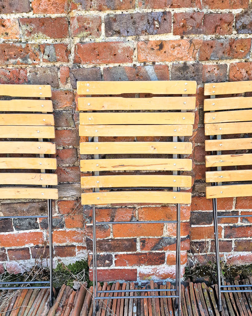 Mid Century Folding Garden Patio Set (table and 4 chairs)