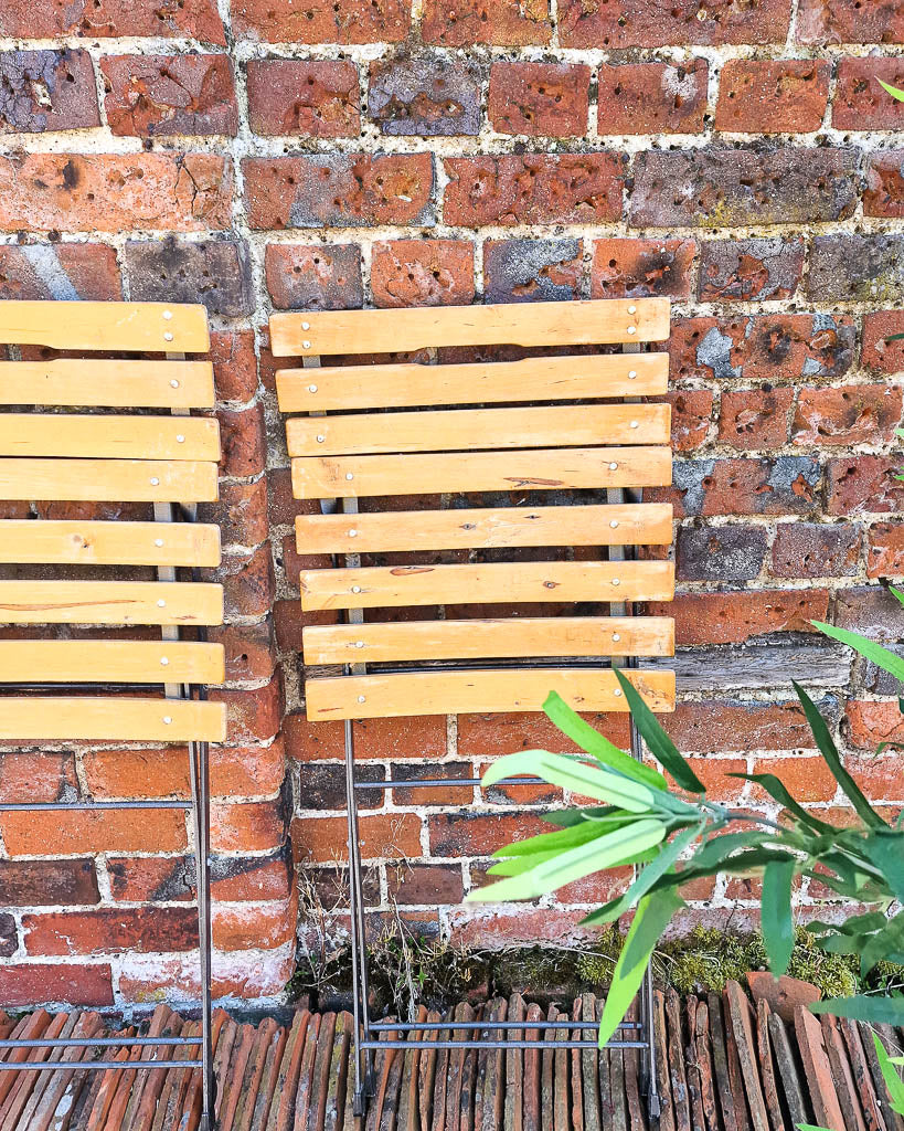 Mid Century Folding Garden Patio Set (table and 4 chairs)
