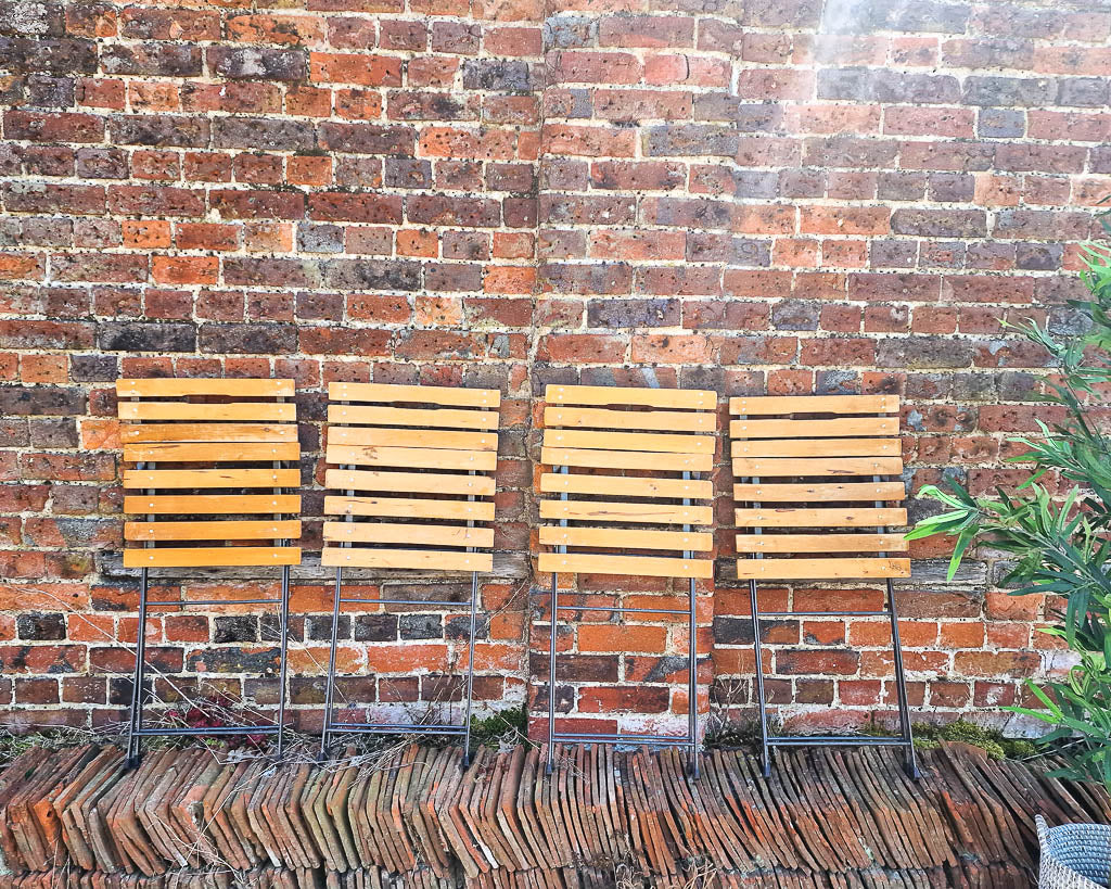 Mid Century Folding Garden Patio Set (table and 4 chairs)