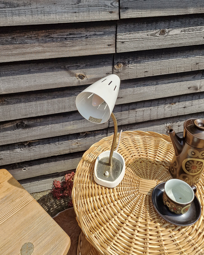 Mid Century Desk Lamp (Cream)