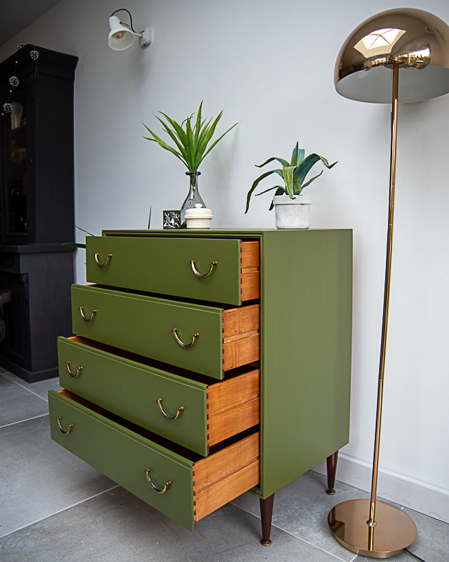 Mid Century Chest of Drawers (Wild Cactus)