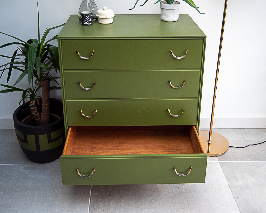 Mid Century Chest of Drawers (Wild Cactus)