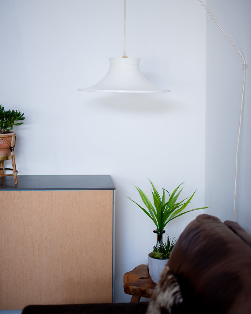 Danish Plug & Hang Pendant Light (Cream)