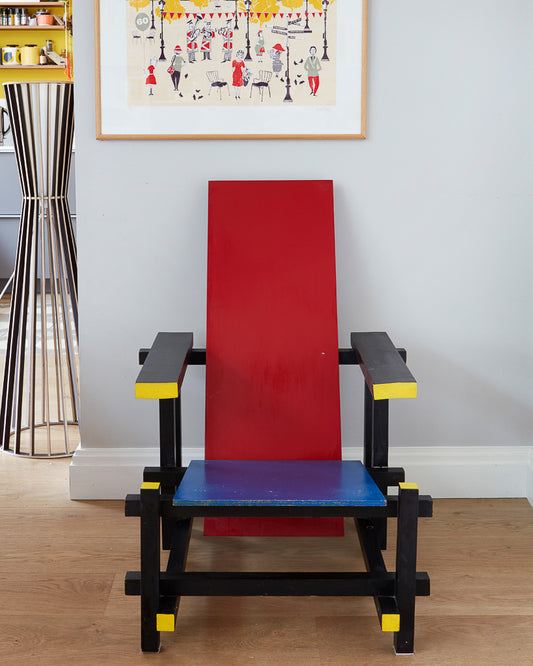 Gerrit Rietveld Red & Blue Chair