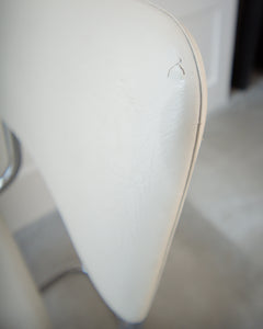 Mid Century Bauhaus Style Cantilever Chairs (White)