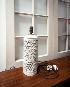 Vintage Chinoiserie Table Lamp (inc. Shade)